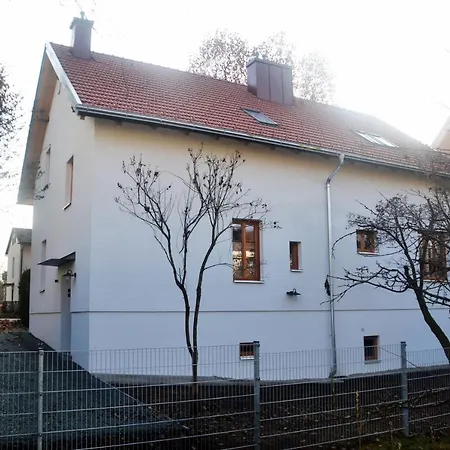 Villa100und10 Pazifik By Seebnb Klagenfurt am Woerthersee